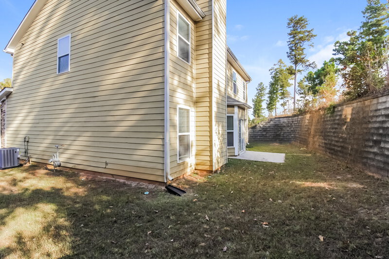 2,120/Mo, 7781 Parkside Dr Lithia Springs, GA 30122 Rear View
