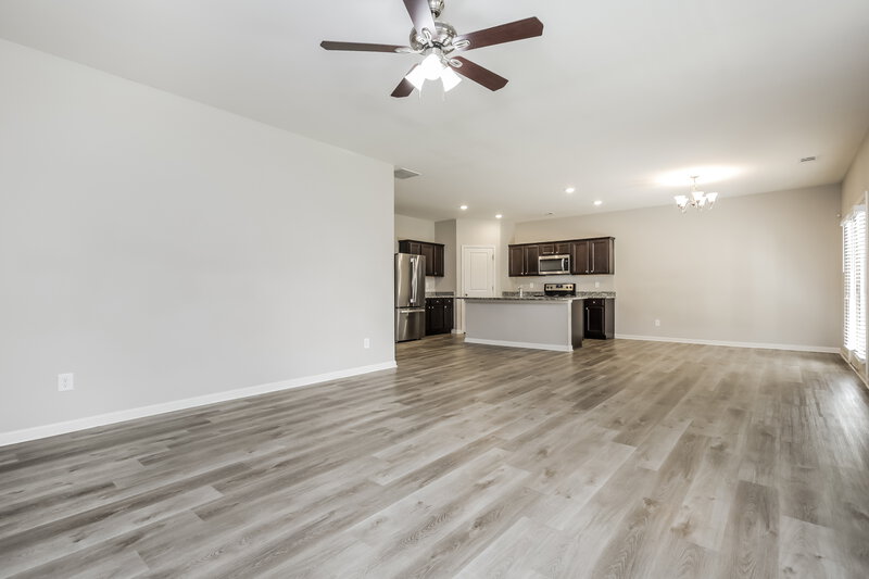 2,265/Mo, 1069 Coldwater Dr Griffin, GA 30224 Living Room View 2