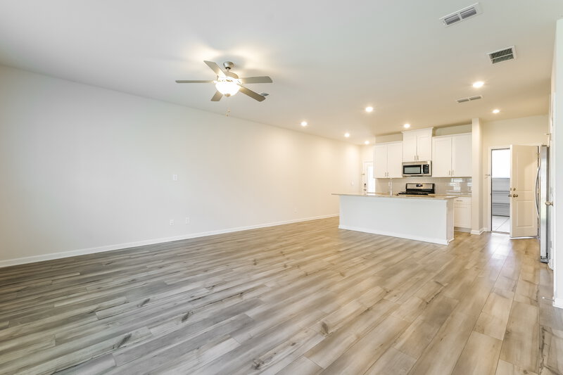2,480/Mo, 1672 Villageside Ct Lawrenceville, GA 30043 Living Room View 3