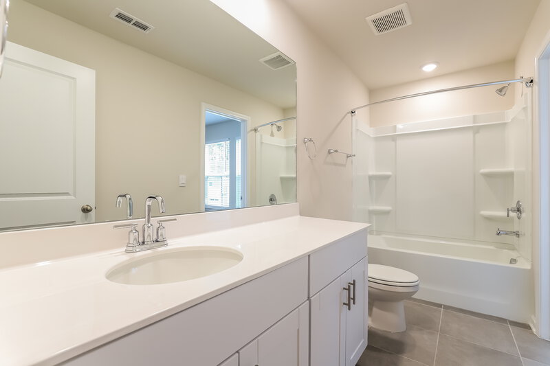 3,590/Mo, 1672 Villageside Ct Lawrenceville, GA 30043 Bathroom View