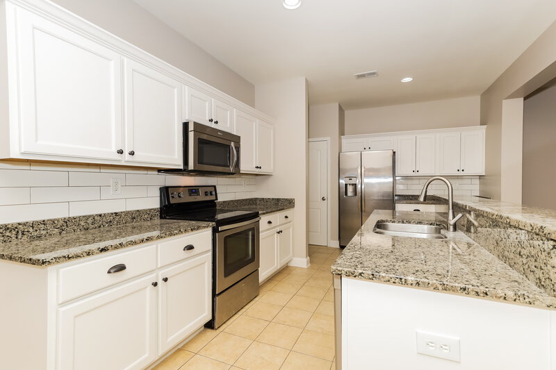 1,760/Mo, 45 Celtic Ct Adairsville, GA 30103 Kitchen View 2