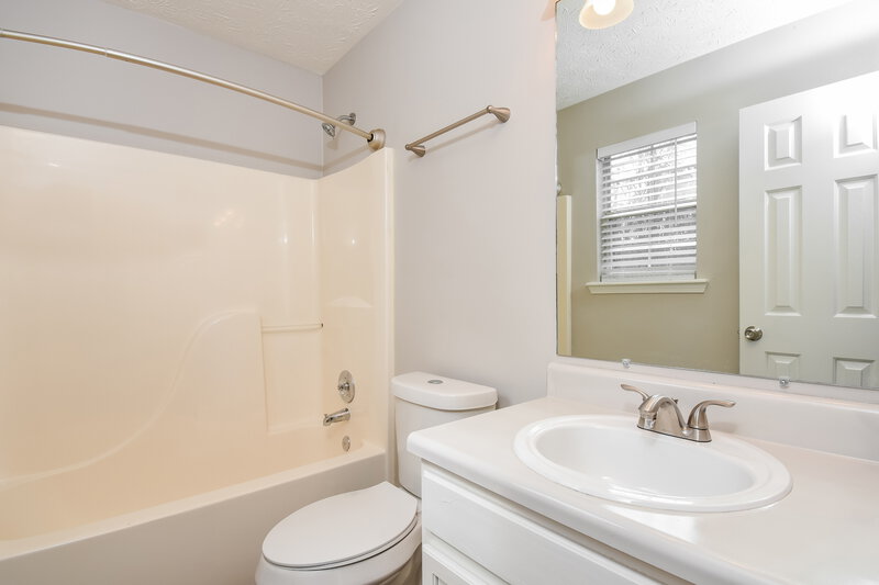 1,620/Mo, 242 Rustin Dr Dallas, GA 30157 Bathroom View