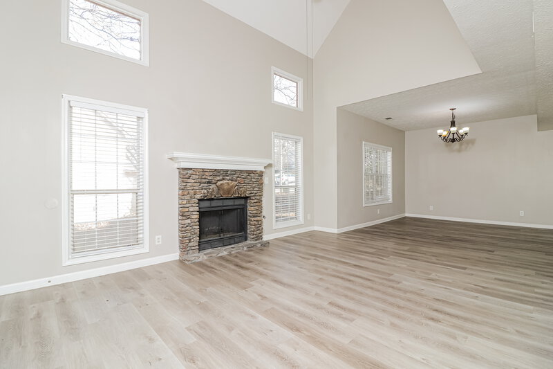 2,315/Mo, 2627 Windage Dr SW Marietta, GA 30008 Living Room View 2