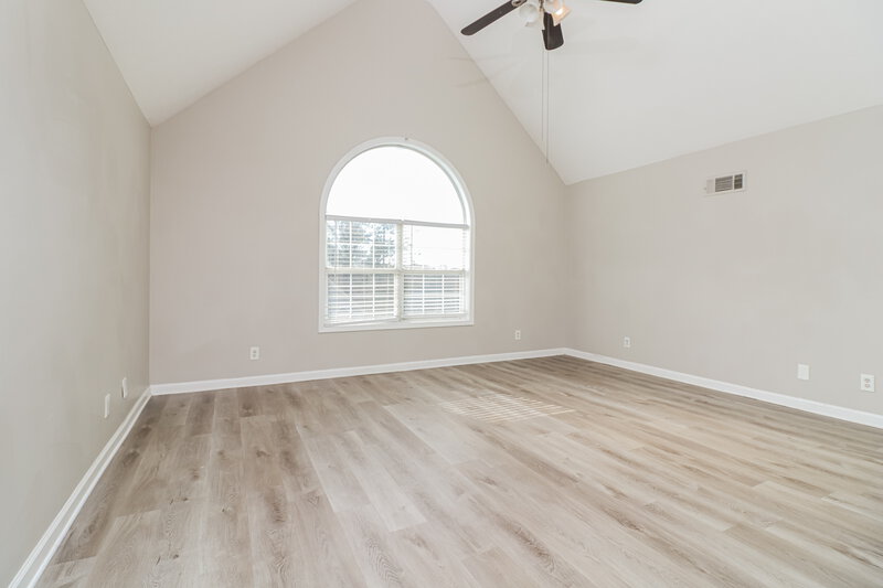 2,315/Mo, 2627 Windage Dr SW Marietta, GA 30008 Main Bedroom View