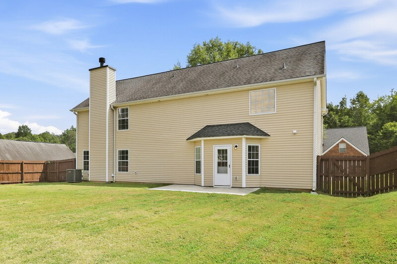 2,485/Mo, 3750 Georgia Dr Douglasville, GA 30135 Rear View