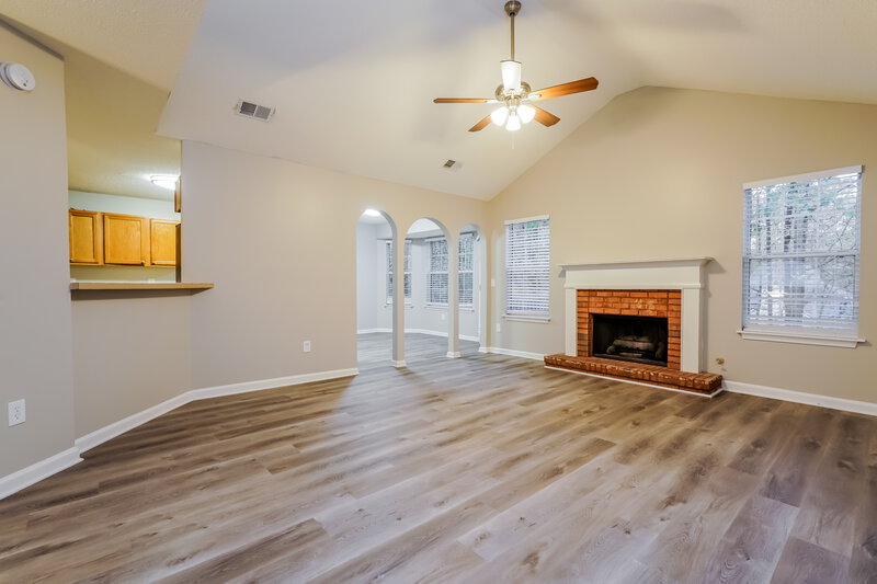 2,115/Mo, 4010 Rhinehart Ct Austell, GA 30106 Living Room View