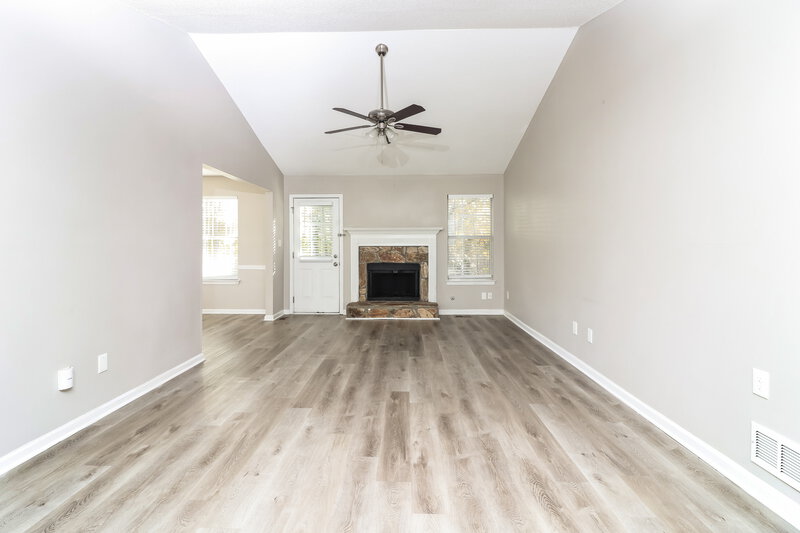 1,995/Mo, 2959 Jamey Ln Douglasville, GA 30135 Living Room View