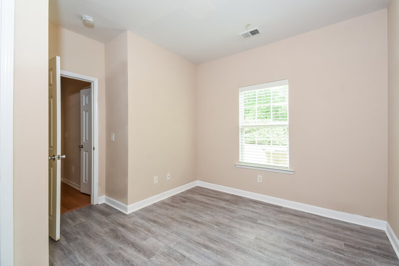 3,630/Mo, 410 Deepstream Crossing Canton, GA 30115 Bedroom View 3