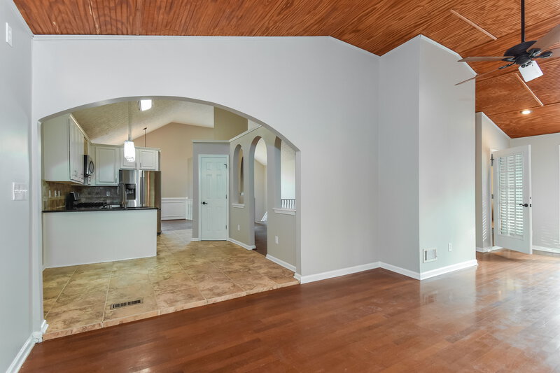 3,310/Mo, 1026 Dalby Way Austell, GA 30106 Sun Room View 3