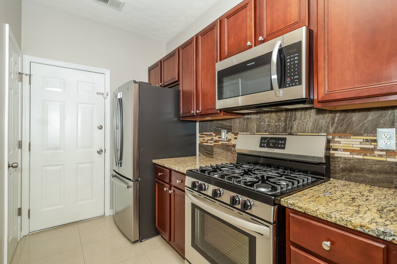 1,950/Mo, 7205 Gold Mine Ave Austell, GA 30168 Kitchen View