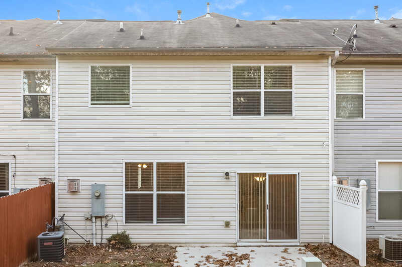 1,950/Mo, 7205 Gold Mine Ave Austell, GA 30168 Rear View