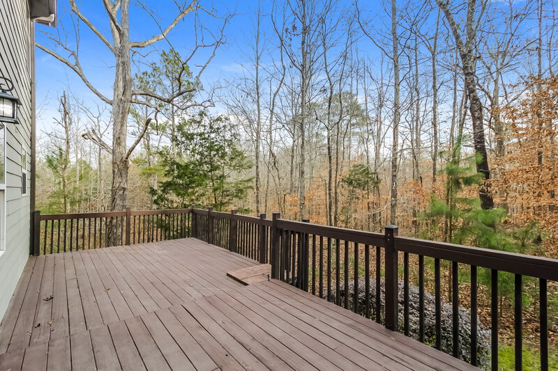 2,270/Mo, 48 Stable View Loop Dallas, GA 30132 Deck View
