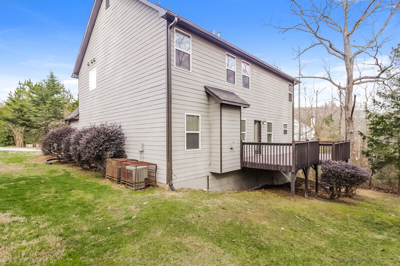 2,270/Mo, 48 Stable View Loop Dallas, GA 30132 Rear View