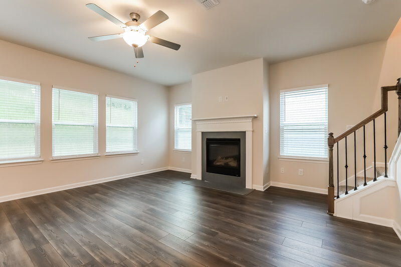 2,385/Mo, 278 Magnolia Drive Dawsonville, GA 30534 Living Room View