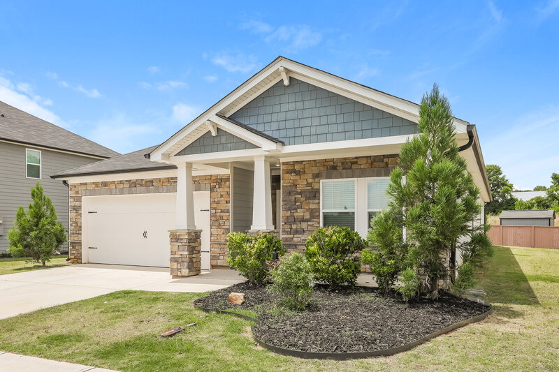 2,740/Mo, 5842 Union Grove Dr Braselton, GA 30517 Front View