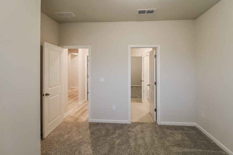 2,625/Mo, 5842 Union Grove Dr Braselton, GA 30517 Bedroom View