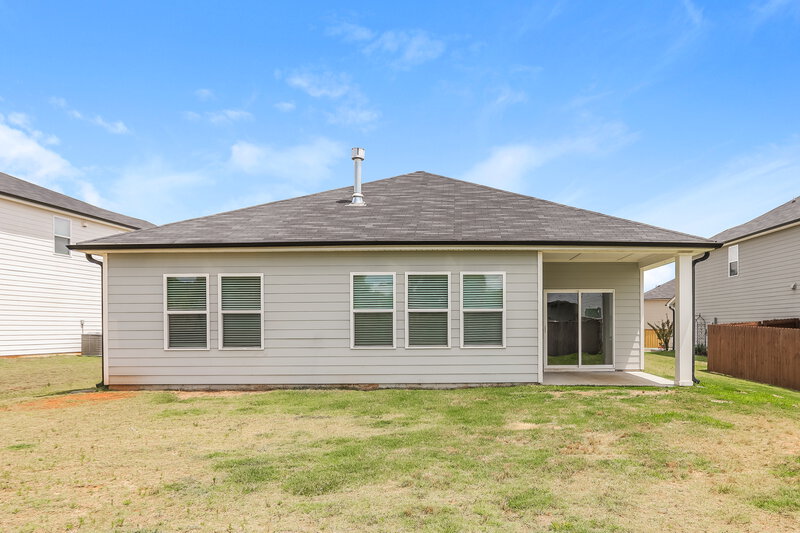 2,740/Mo, 5842 Union Grove Dr Braselton, GA 30517 Rear View