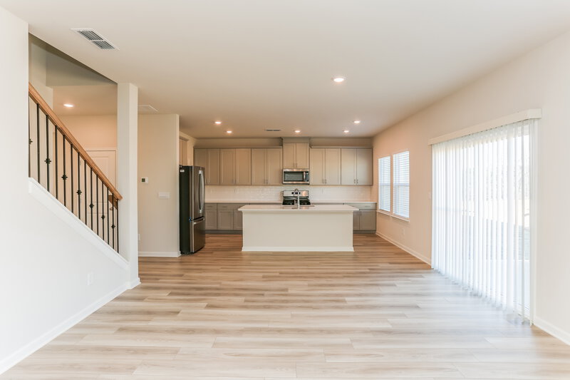 2,480/Mo, 5862 Union Grove Dr Braselton, GA 30517 Living Room View 2