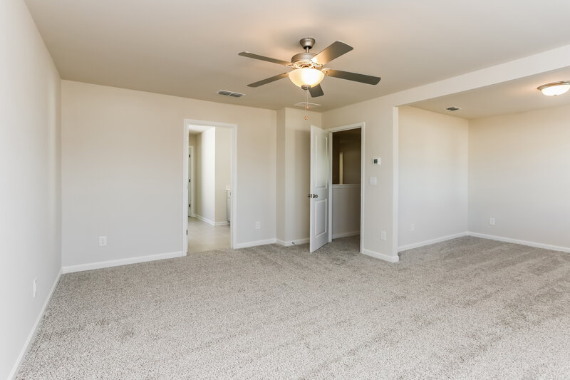 2,480/Mo, 5862 Union Grove Dr Braselton, GA 30517 Main Bedroom View 2