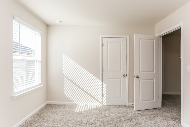 2,480/Mo, 5862 Union Grove Dr Braselton, GA 30517 Bedroom View