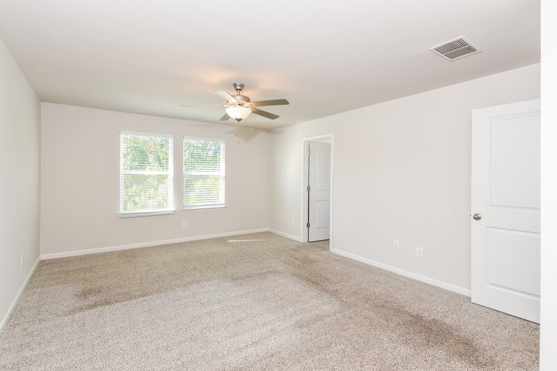 2,565/Mo, 6075 Hickory Creek Ct Braselton, GA 30517 Main Bedroom View