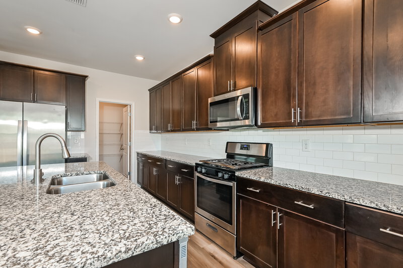 2,665/Mo, 730 Sara Meadow Rd Loganville, GA 30052 Kitchen View 2