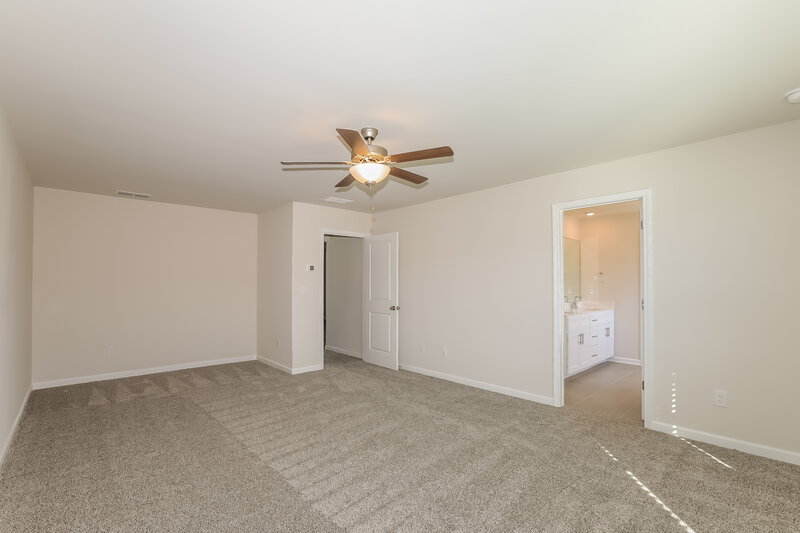 2,385/Mo, 739 Sara Meadow Rd Loganville, GA 30052 Main Bedroom View