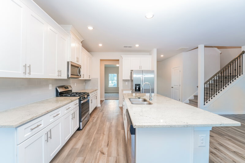 2,590/Mo, 780 Sara Meadow Rd Loganville, GA 30052 Kitchen View