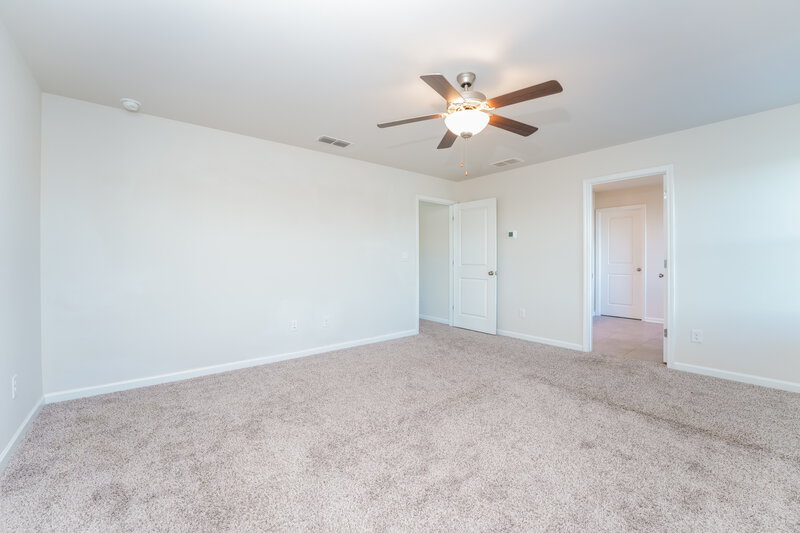 2,590/Mo, 780 Sara Meadow Rd Loganville, GA 30052 Main Bedroom View 2