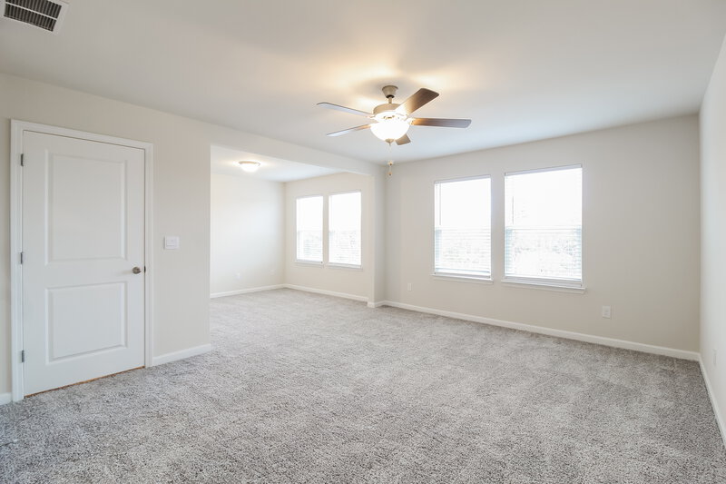 2,595/Mo, 892 Milo Bay St Loganville, GA 30052 Main Bedroom View
