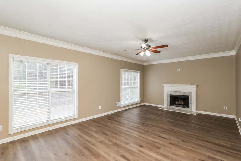 2,445/Mo, 115 Stratmore Pl Stockbridge, GA 30281 Family Room View