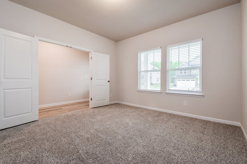 2,490/Mo, 576 Magnolia Dr Dawsonville, GA 30534 Office View