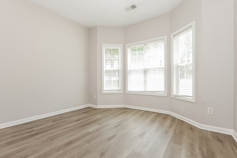 2,125/Mo, 8131 Vincent Mill Dr Douglasville, GA 30134 Sitting Room View