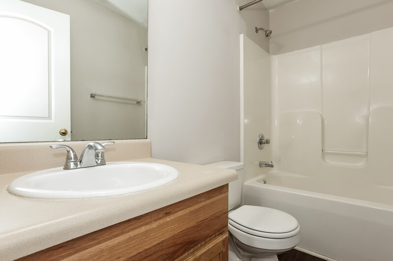 2,125/Mo, 8131 Vincent Mill Dr Douglasville, GA 30134 Bathroom View