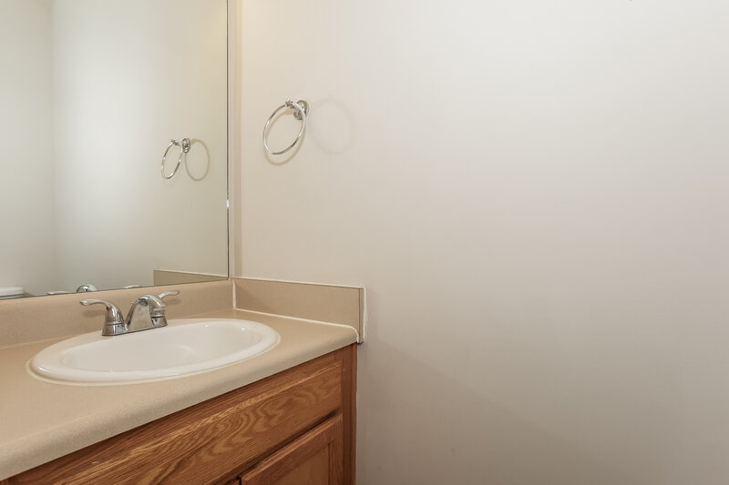 2,125/Mo, 8131 Vincent Mill Dr Douglasville, GA 30134 Bathroom View 2
