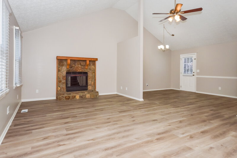 1,770/Mo, 4964 Hampstead Ln Acworth, GA 30101 Living Room View