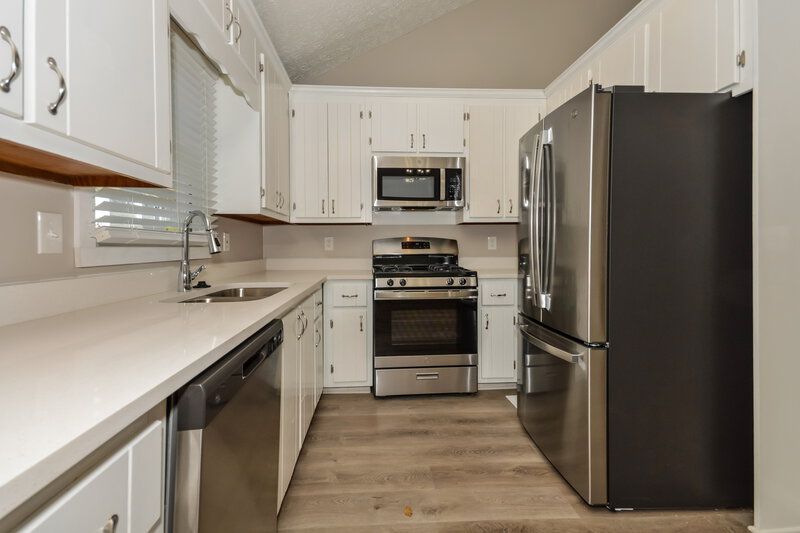 1,770/Mo, 4964 Hampstead Ln Acworth, GA 30101 Kitchen View