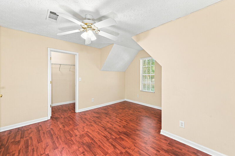 1,960/Mo, 3019 Sentinel Cir Lawrenceville, GA 30043 Primary Bedroom View