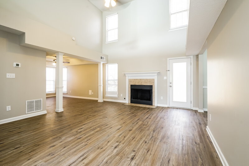 2,600/Mo, 498 Emerald Trce Jonesboro, GA 30236 Living Room View