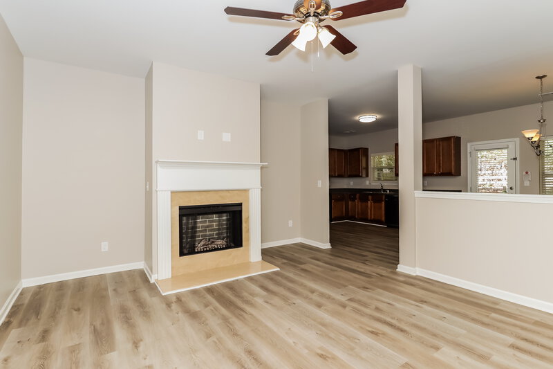 1,885/Mo, 262 Stillwood Dr Newnan, GA 30265 Living Room View