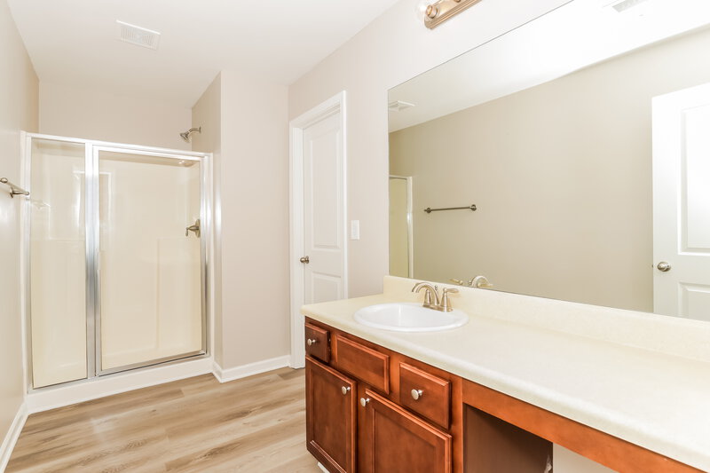 1,885/Mo, 262 Stillwood Dr Newnan, GA 30265 Main Bathroom View