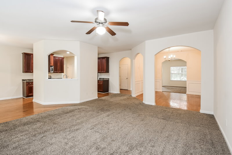 2,845/Mo, 4740 Hopewell Manor Dr Cumming, GA 30040 Living Room View