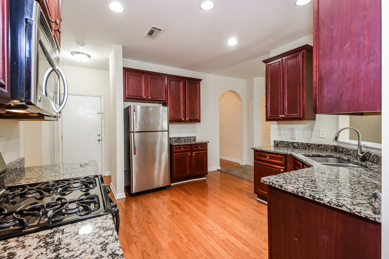 2,845/Mo, 4740 Hopewell Manor Dr Cumming, GA 30040 Kitchen View