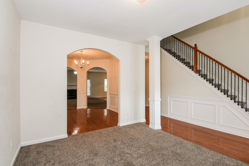 2,845/Mo, 4740 Hopewell Manor Dr Cumming, GA 30040 Family Room View 2
