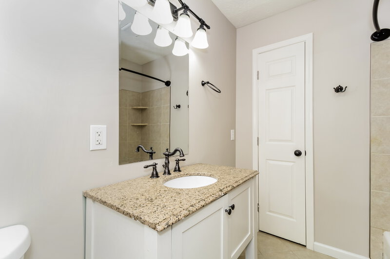2,030/Mo, 5329 Monticello Dr Villa Rica, GA 30180 Bathroom View