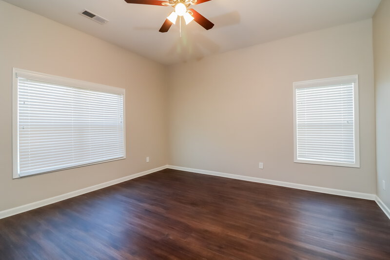 2,100/Mo, 356 Webster Lake Drive Temple, GA 30179 Main Bedroom View 2
