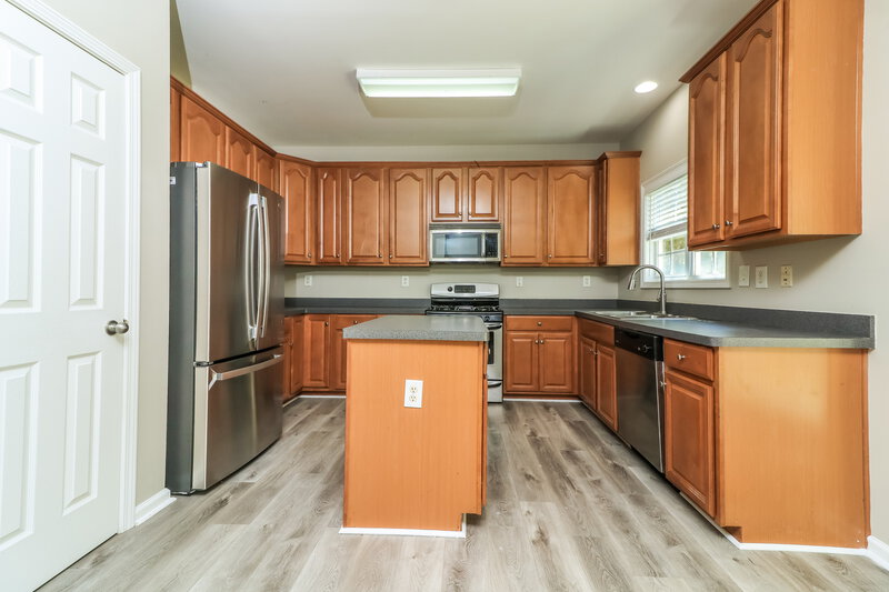 2,965/Mo, 337 Vinings Vintage Cir Mableton, GA 30126 Kitchen View 2
