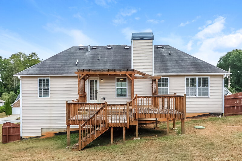 2,200/Mo, 460 Kyles Cir Hiram, GA 30141 Rear View