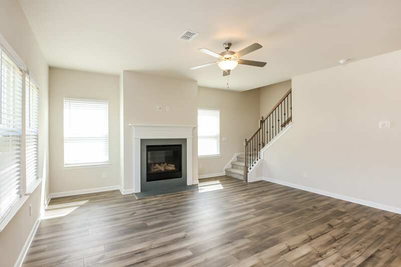 2,345/Mo, 496 Magnolia Dr Dawsonville, GA 30534 Living Room View