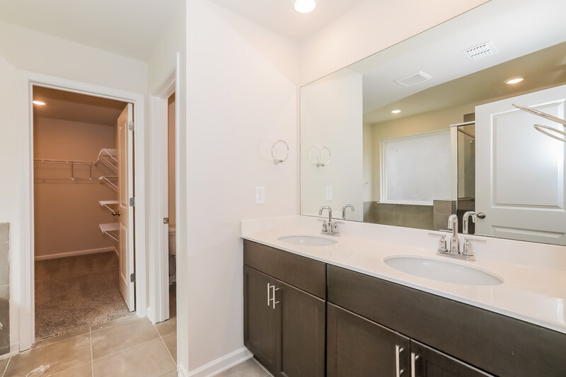 3,230/Mo, 165 Longleaf St Dawsonville, GA 30534 Main Bathroom View